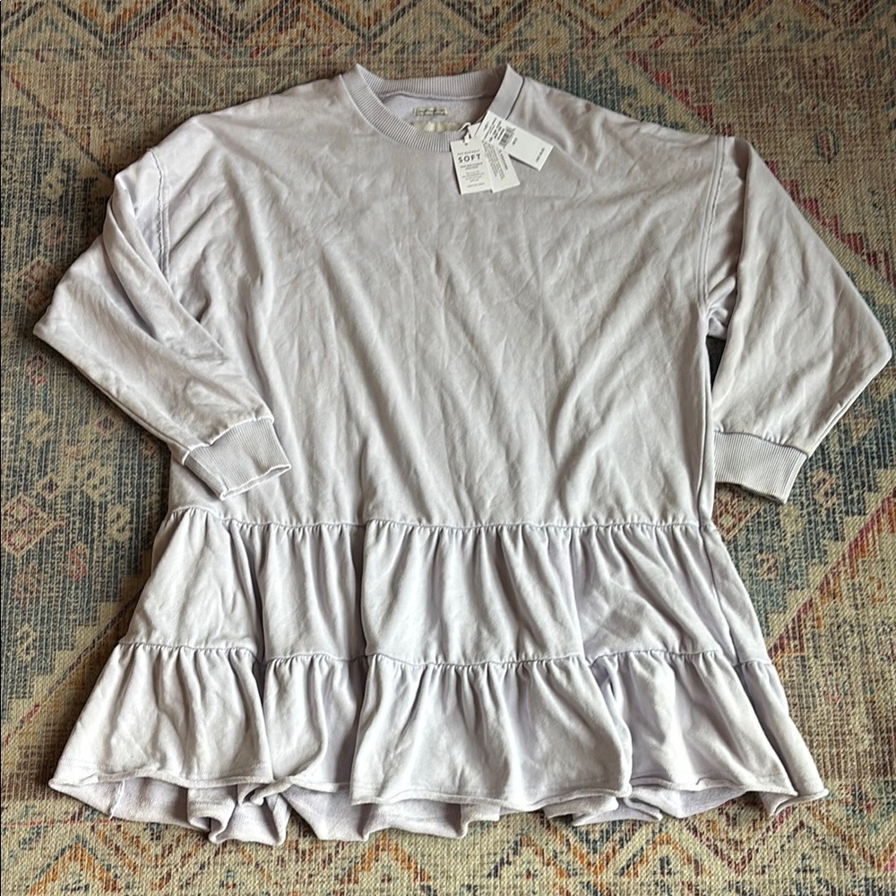 American Eagle Lavender Ruffle Hem sweatshirt